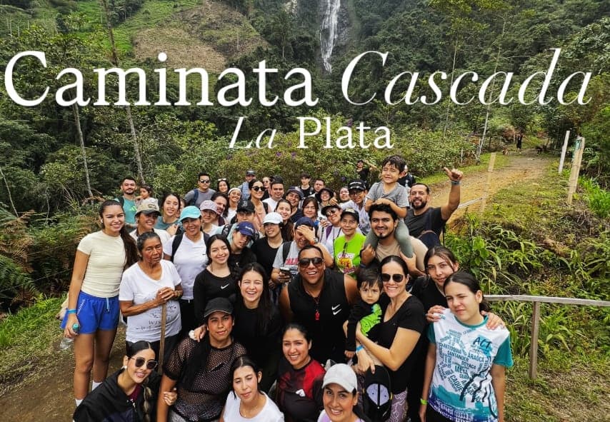 Caminata a la Cascada La Plata